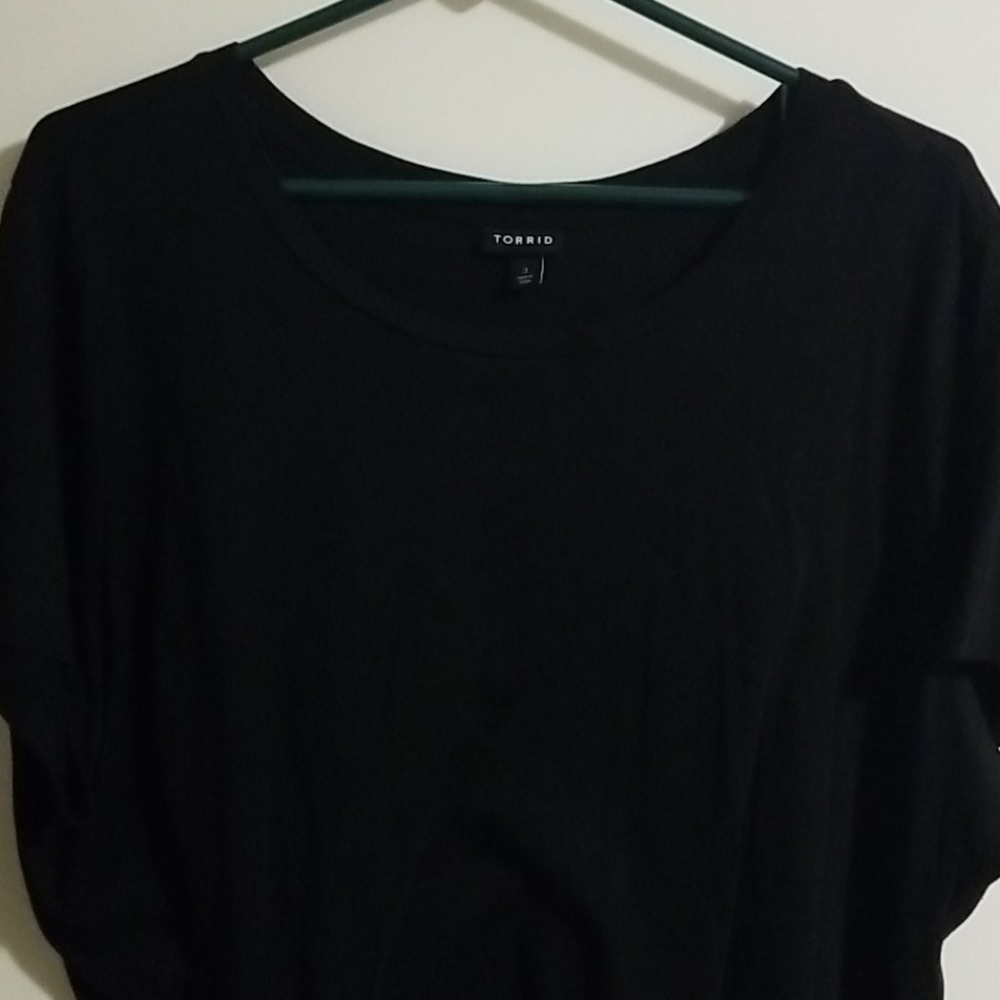 Torrid black crew neck